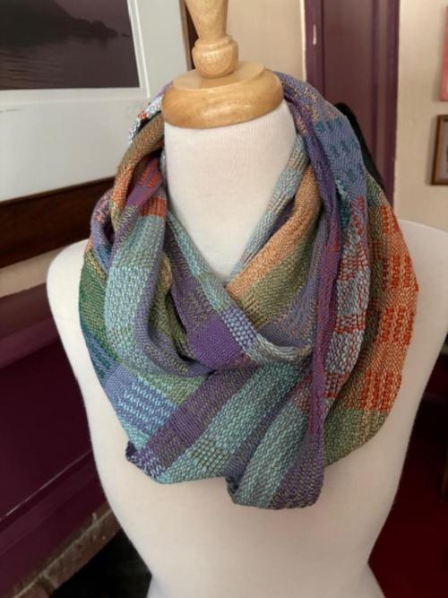 Infinity scarf in bamboo